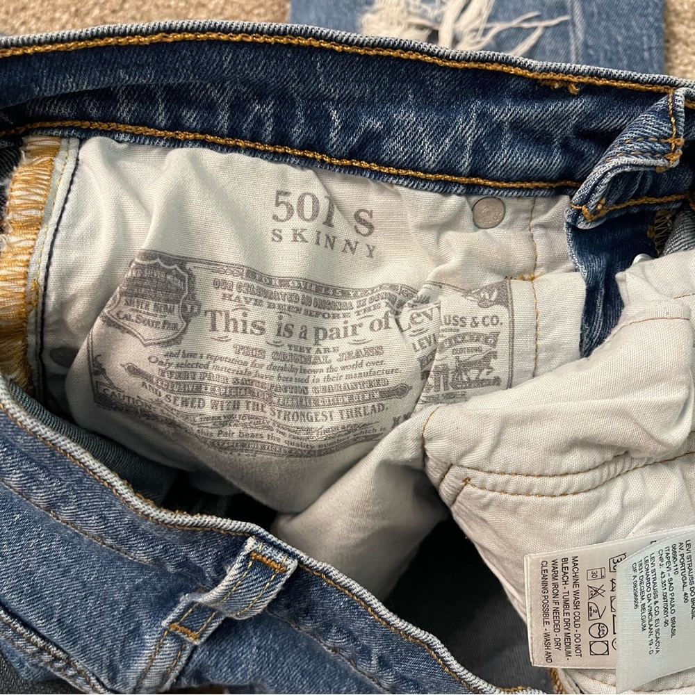 Levi's 501 Women's Skinny Jeans in Classic Blue - Picture 6 of 10